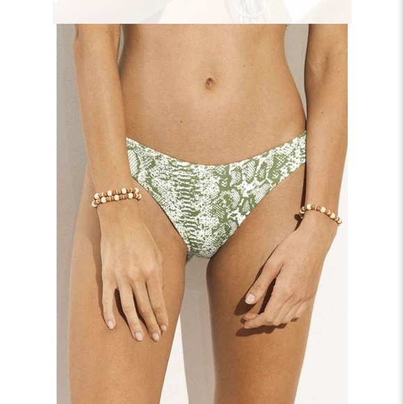 Maaji Snake Triangle Top & Thin Side Cheeky Bottoms Bikini Set✨✨ - Picture 6 of 11